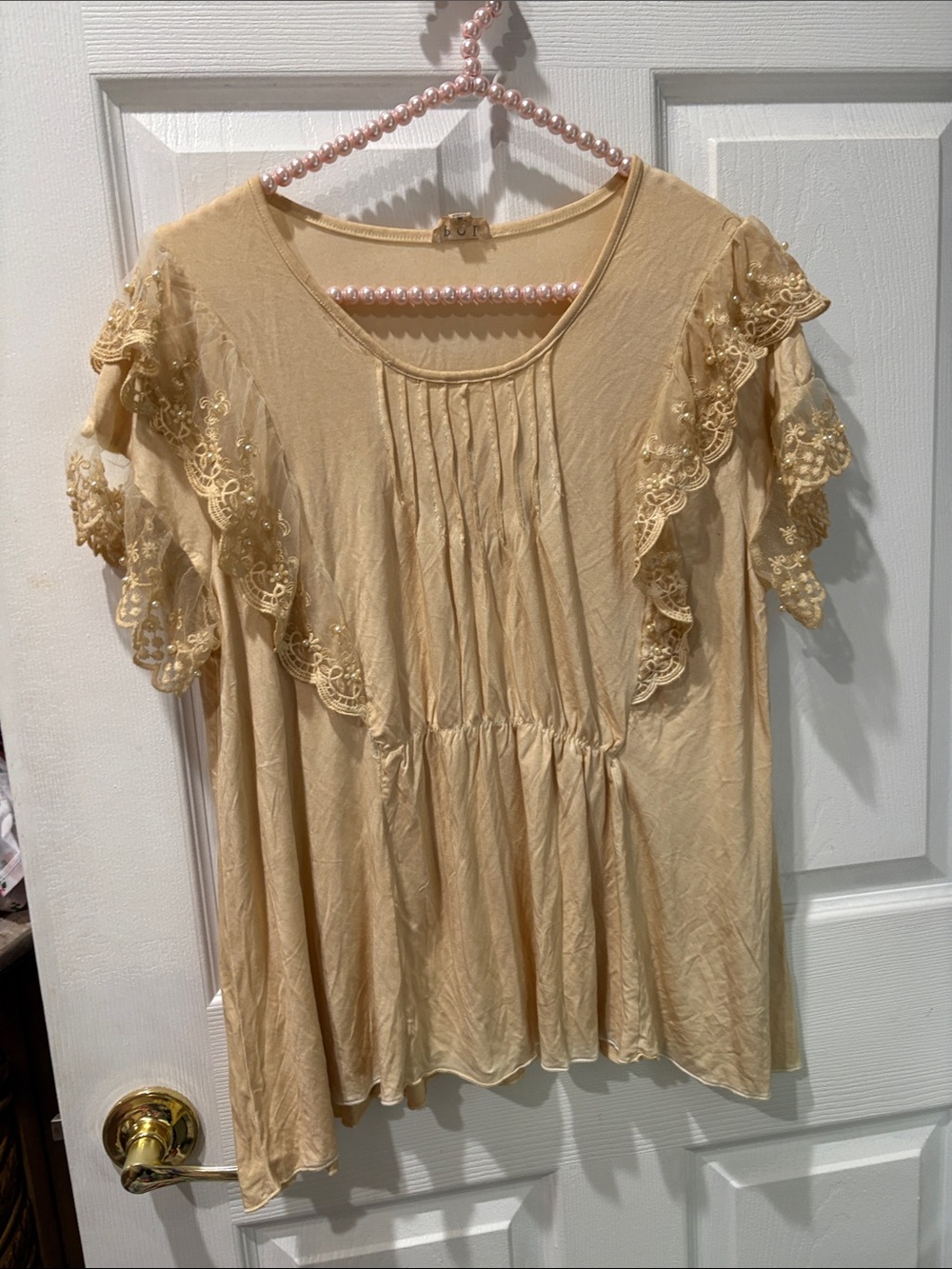 POL short sleeve ruffle with lace and faux pearls top